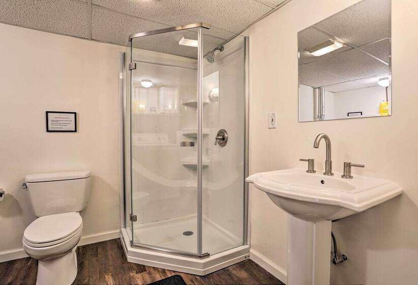 Serene Long Pond Home W/ Game Room & Beach Access!