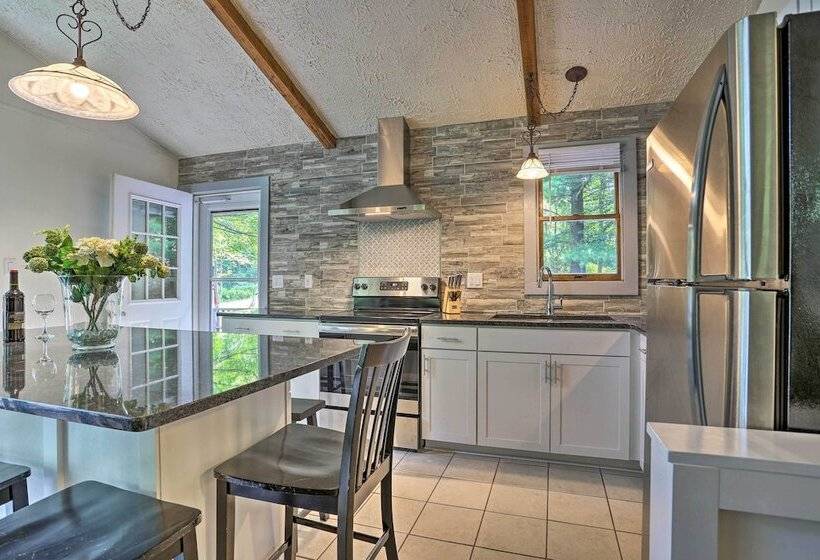 Serene Long Pond Home W/ Game Room & Beach Access!