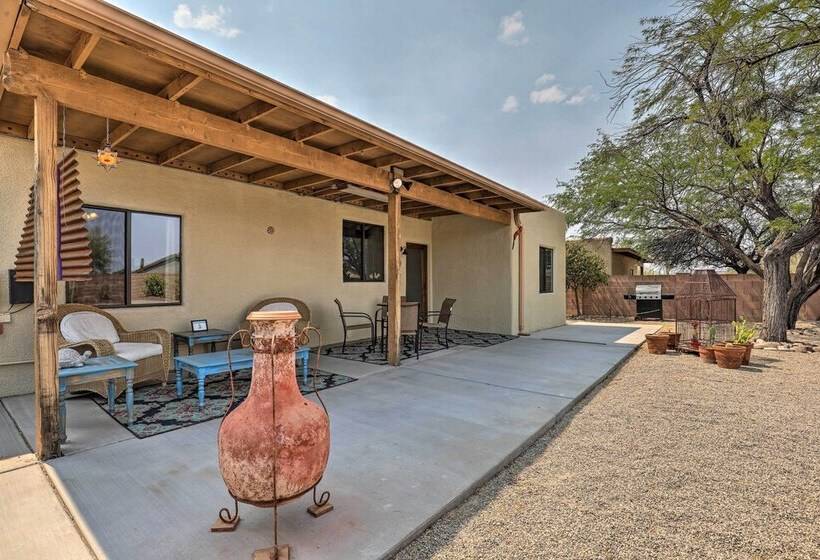 Serene North Tucson Casita: Drive To Golf Courses!