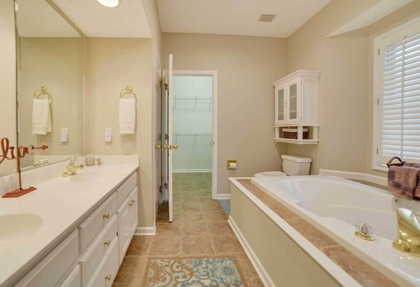 Sevierville Home W/ Mountain Views ~ 1 Mi To Town!