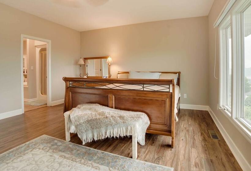 Sevierville Home W/ Mountain Views ~ 1 Mi To Town!