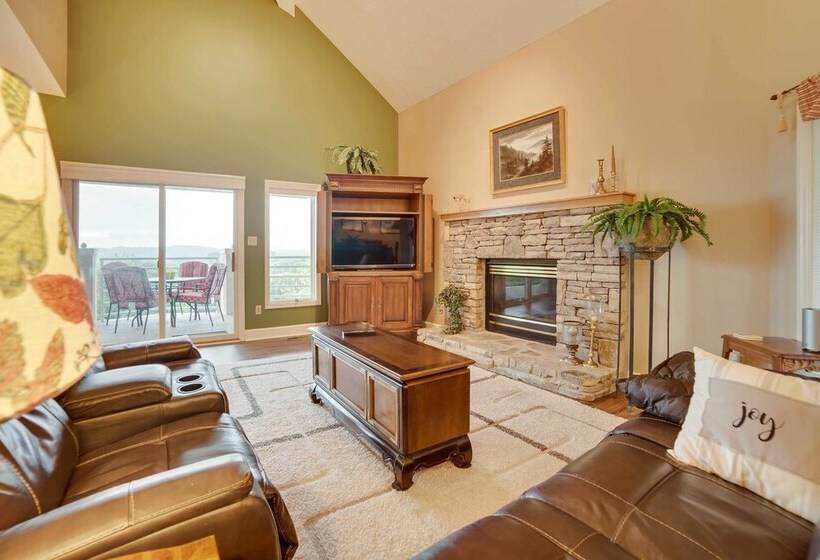 Sevierville Home W/ Mountain Views ~ 1 Mi To Town!