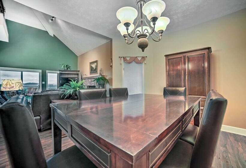 Sevierville Home W/ Mountain Views ~ 1 Mi To Town!