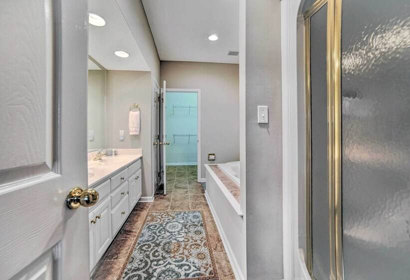 Sevierville Home W/ Mountain Views ~ 1 Mi To Town!