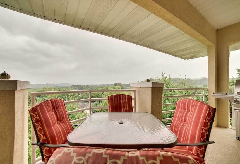 Sevierville Home W/ Mountain Views ~ 1 Mi To Town!