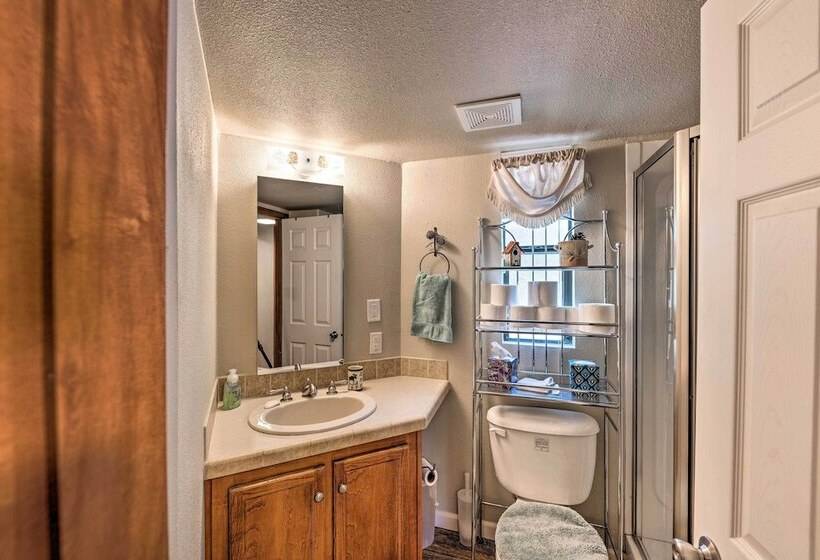 Near Hikes: Cabin W/ Furnished Deck In Show Low