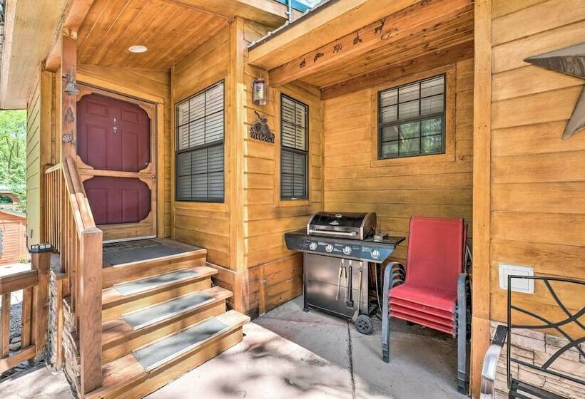 Near Hikes: Cabin W/ Furnished Deck In Show Low