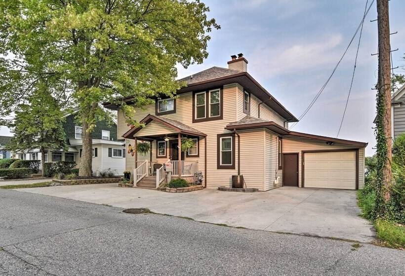 Spacious Algonac Home W/ St Clair River Views