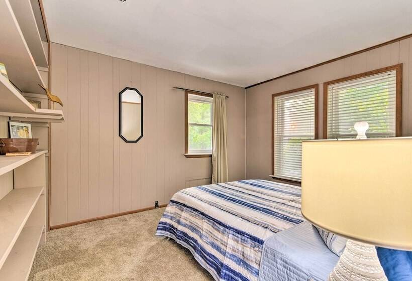 Spacious Algonac Home W/ St Clair River Views