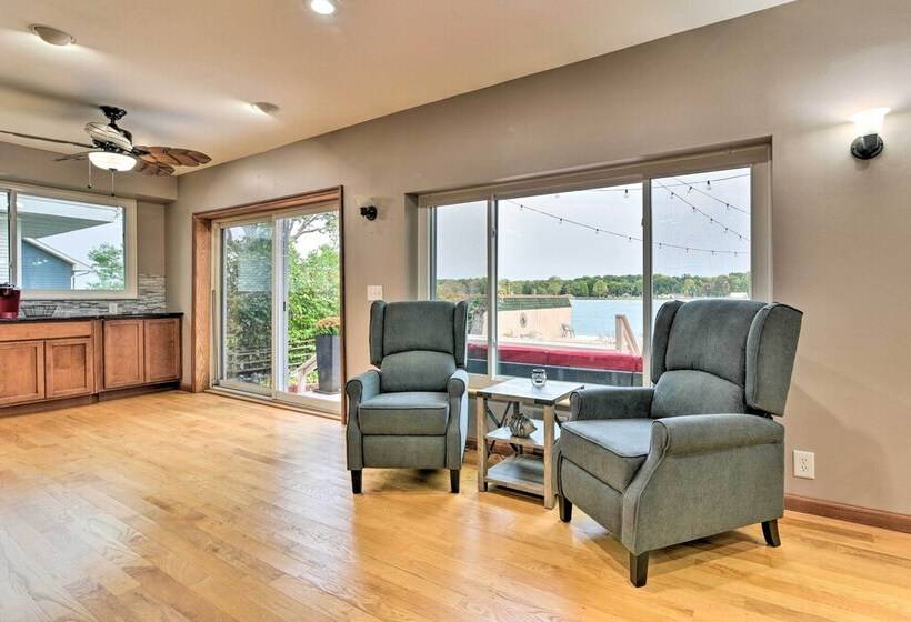 Spacious Algonac Home W/ St Clair River Views