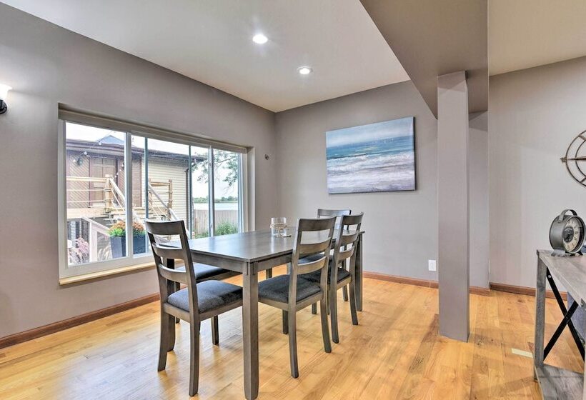 Spacious Algonac Home W/ St Clair River Views