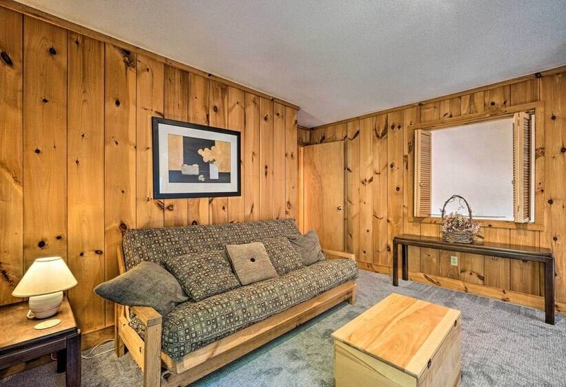 Spacious Dover Home W/ Sauna < 5 Miles To Ski!