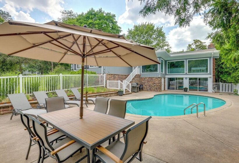Spacious Rochester Home W/ Heated Pool & Hot Tub!