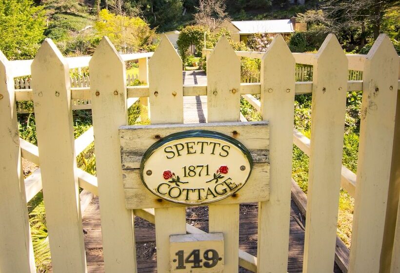 Spetts Cottage
