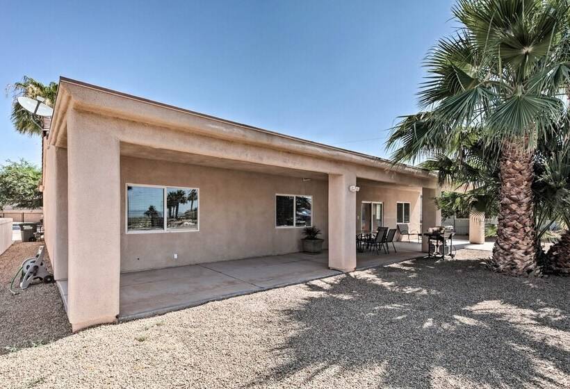 Sun Soaked Colorado River Haven   Walk To Beaches!