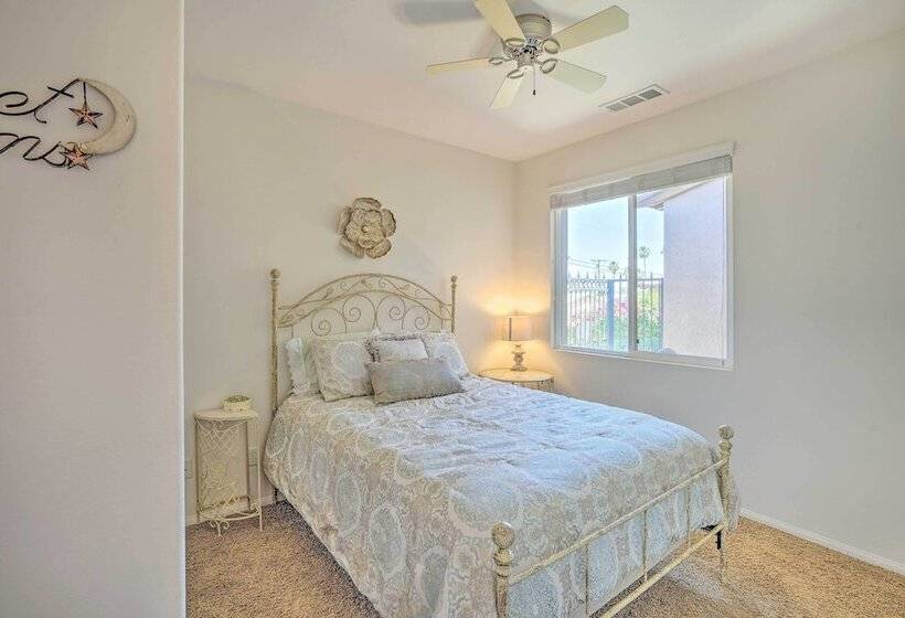 Sunny Palm Desert Home   Swim, Golf & Relax!