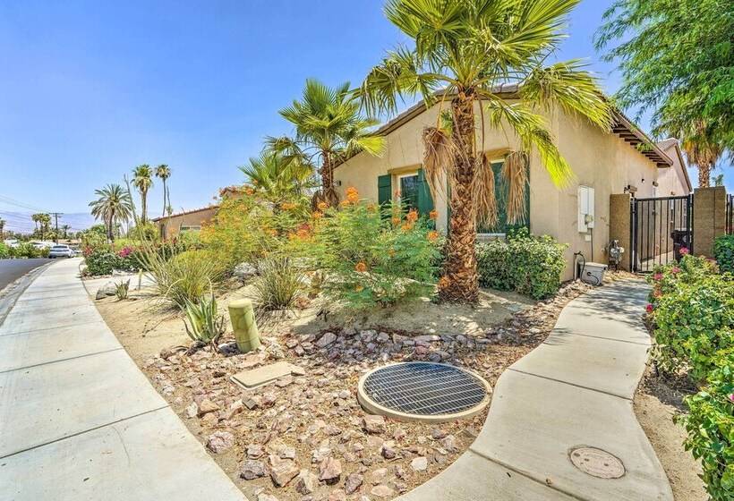 Sunny Palm Desert Home   Swim, Golf & Relax!