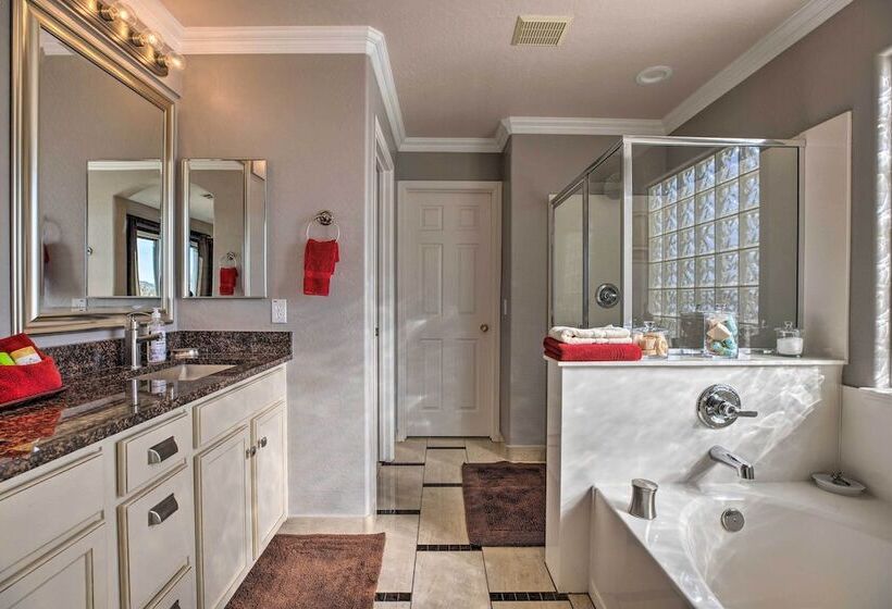 Sunny San Tan Valley Home W/ Grill On Golf Course!