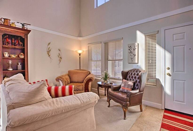 Sunny San Tan Valley Home W/ Grill On Golf Course!