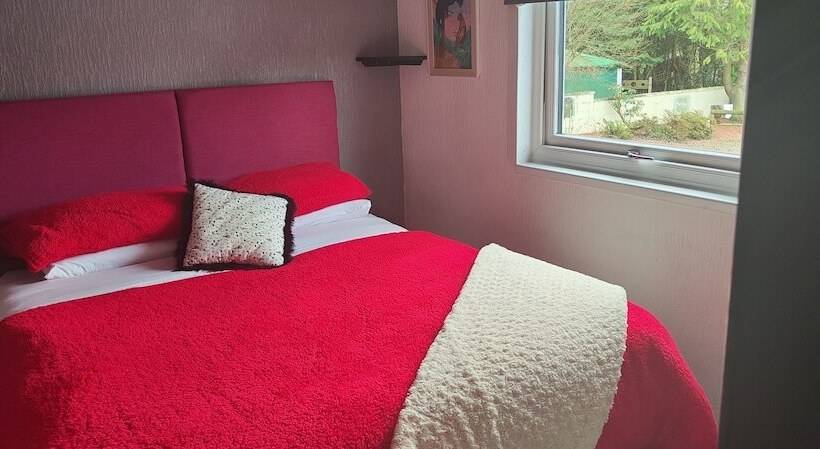 The Cabin Quiet, Relaxing And Dog Friendly