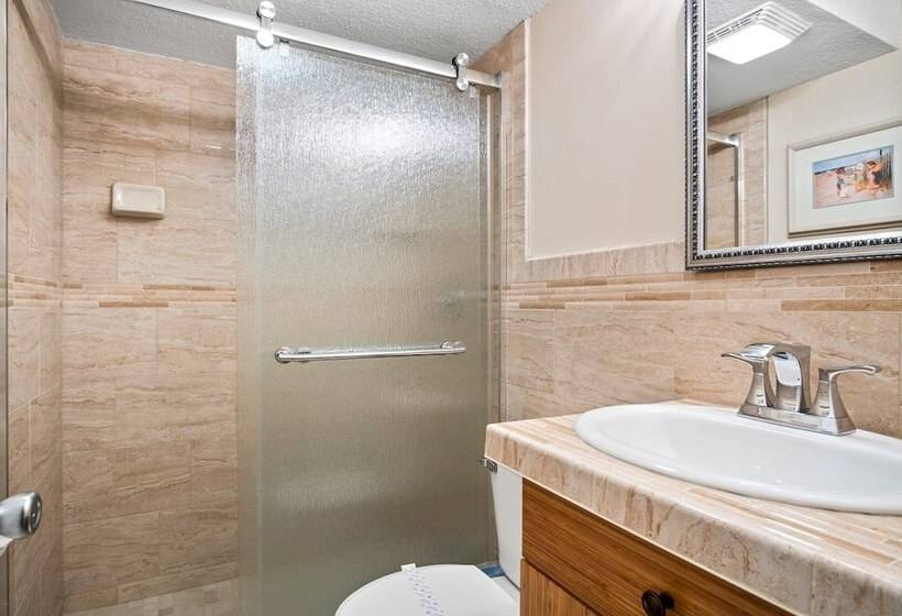 The Vip Family Motel