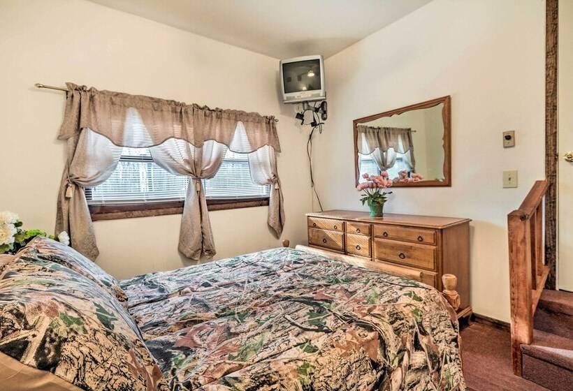 Tranquil Lake Harmony Haven   Great For Families!