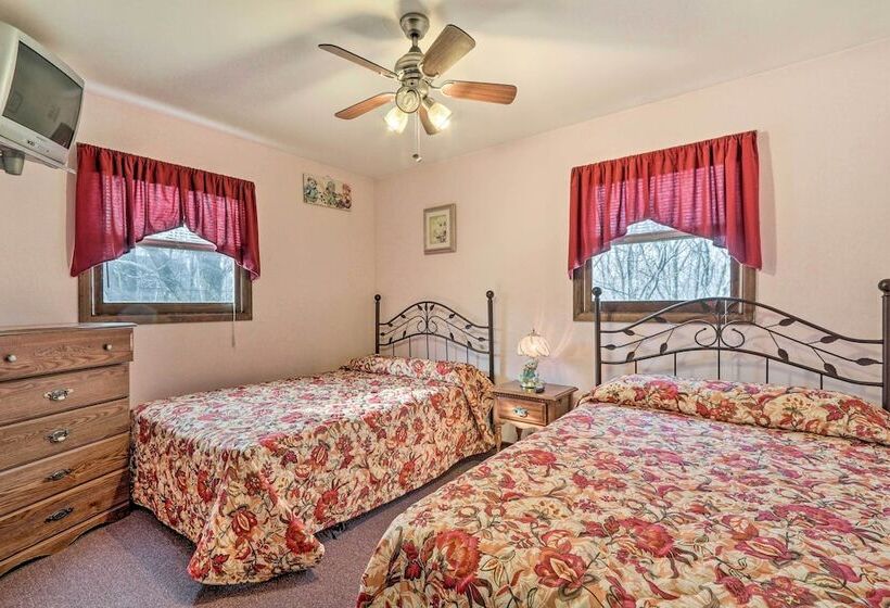 Tranquil Lake Harmony Haven   Great For Families!