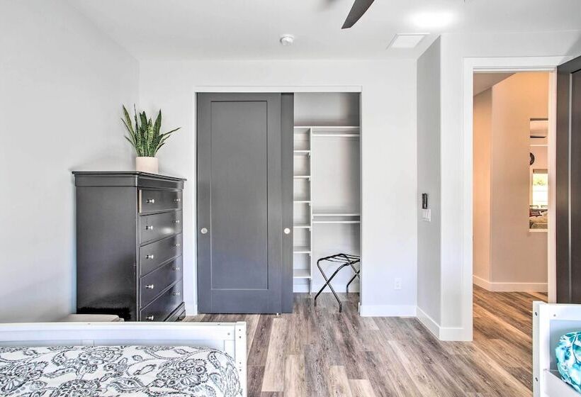 Tranquil Sedona Home With Fireplace & Hot Tub!