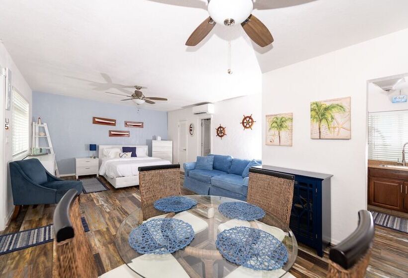 Tropic Isle Boutique