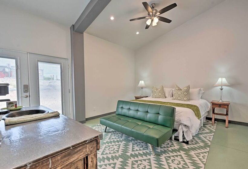 Unique Cornville Retreat W/ Game Room & Deck!