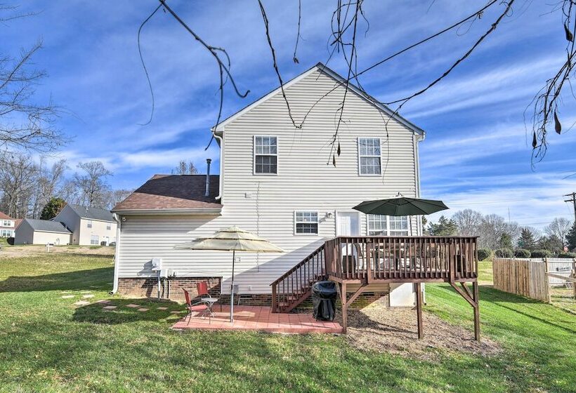 Charlotte Family Retreat W/ Deck, Near Uncc!