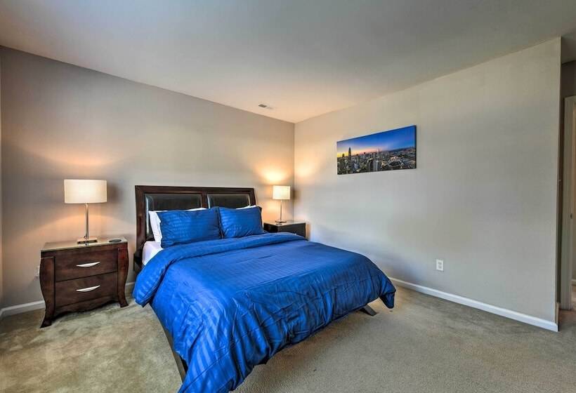 Charlotte Family Retreat W/ Deck, Near Uncc!