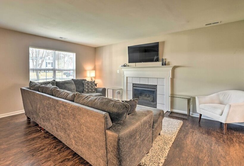 Charlotte Family Retreat W/ Deck, Near Uncc!