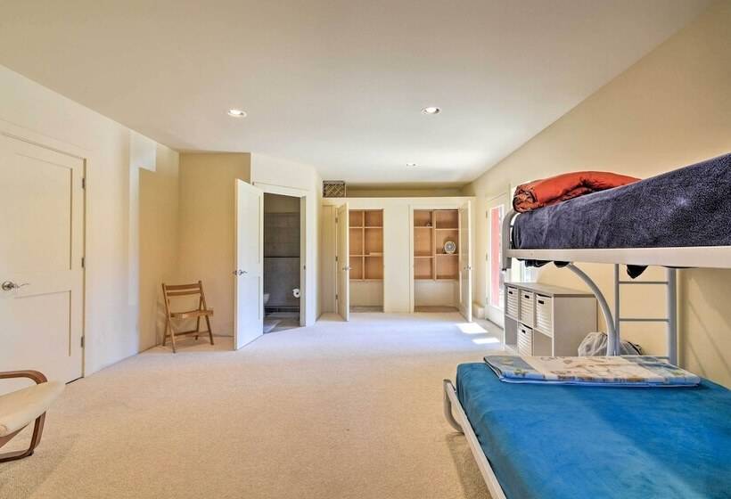 Updated Groveland Cabin W/ Wraparound Deck!