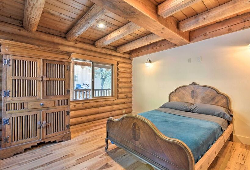 Updated Groveland Cabin W/ Wraparound Deck!