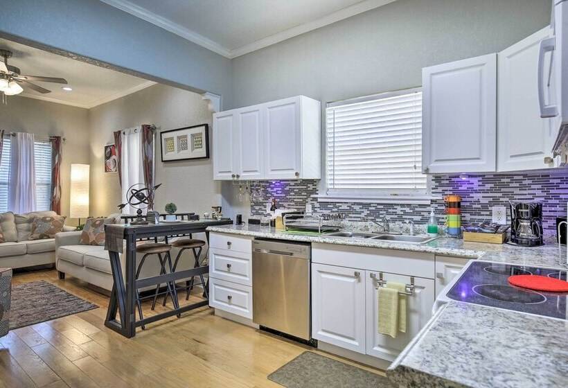 Updated Ybor City House W/ Fenced Yard