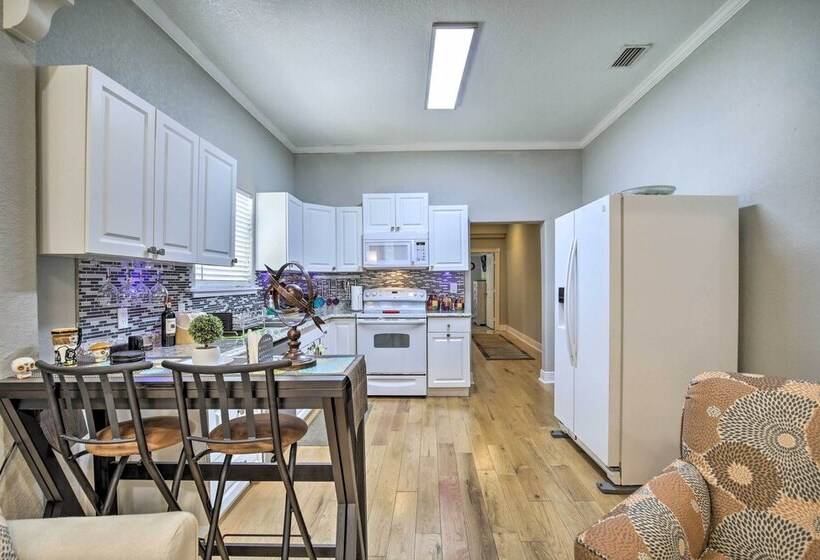 Updated Ybor City House W/ Fenced Yard