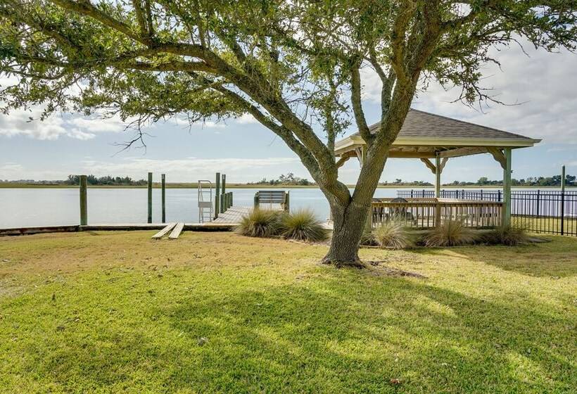 Waterfront Hampstead Home: Dock & Waterway Access!