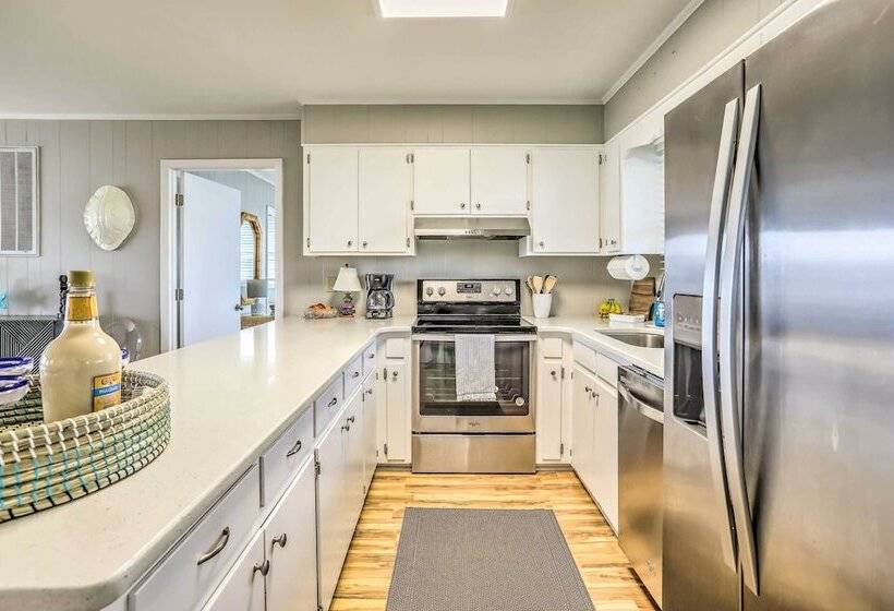 Waterfront Home W/ Decks, Privacy & Boat Slip