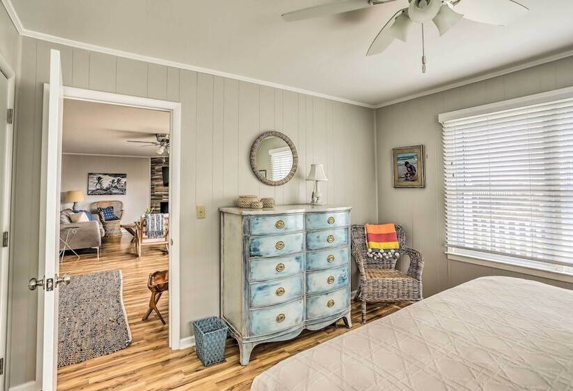 Waterfront Home W/ Decks, Privacy & Boat Slip