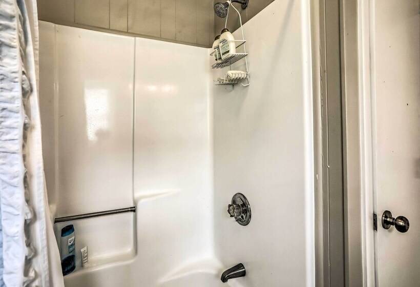 Waterfront Home W/ Decks, Privacy & Boat Slip