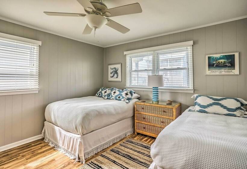 Waterfront Home W/ Decks, Privacy & Boat Slip