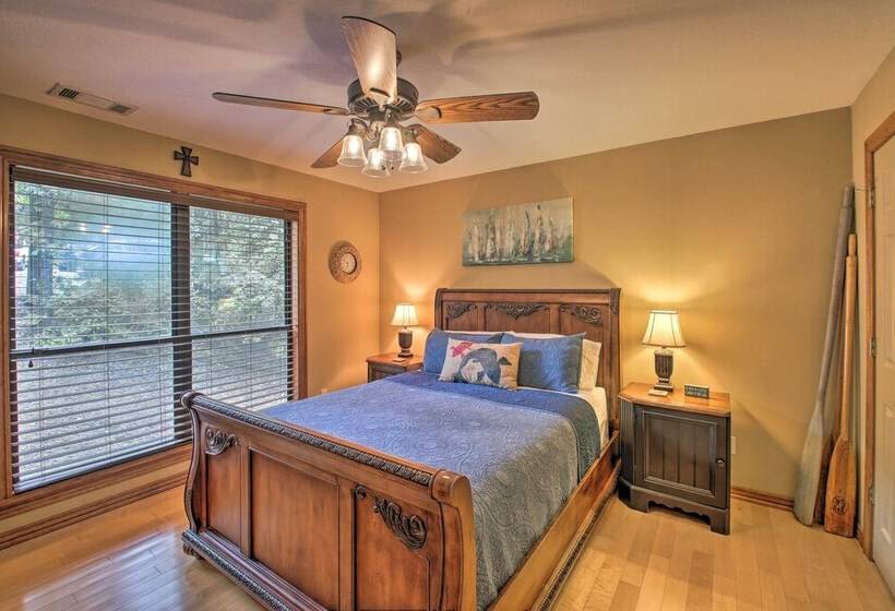 Waterfront Lake Dardanelle Home W/ Dock & Fire Pit