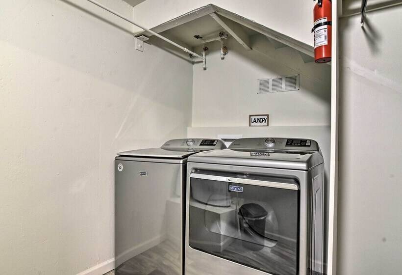 Waterfront Troutdale Hideaway: Sandy River Fishing