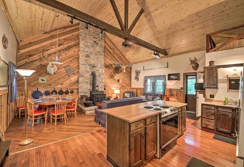 Waters Edge Retreat W/ Deck On Patoka Lake!