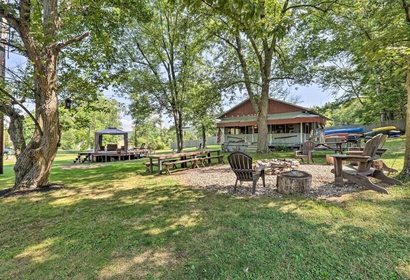 Wee Humble Cottage W/ Area Hunting + Canoeing!