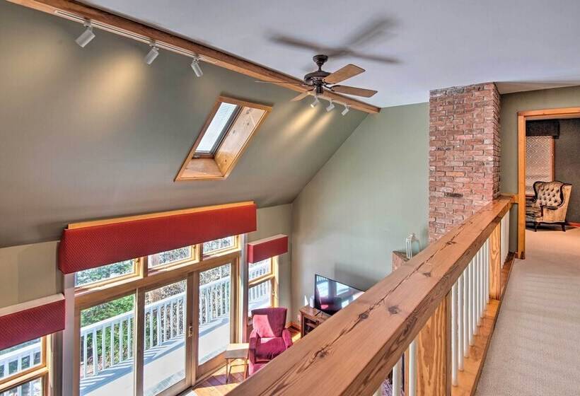 Wooded Waterfront Grantham Home < 10 Mi To Ski!