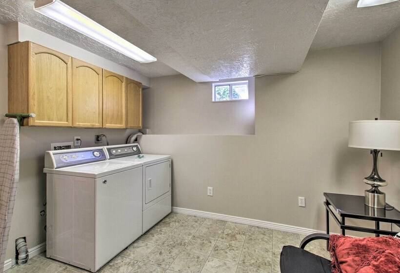 4br Home Near Hafb, Restaurants, & Snowbasin!