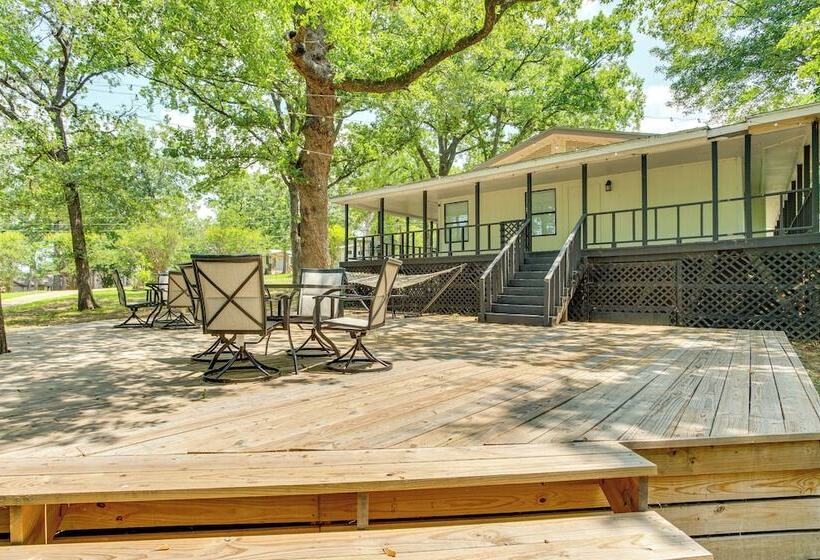 Lake View & Decks: Pet Friendly Mabank Home