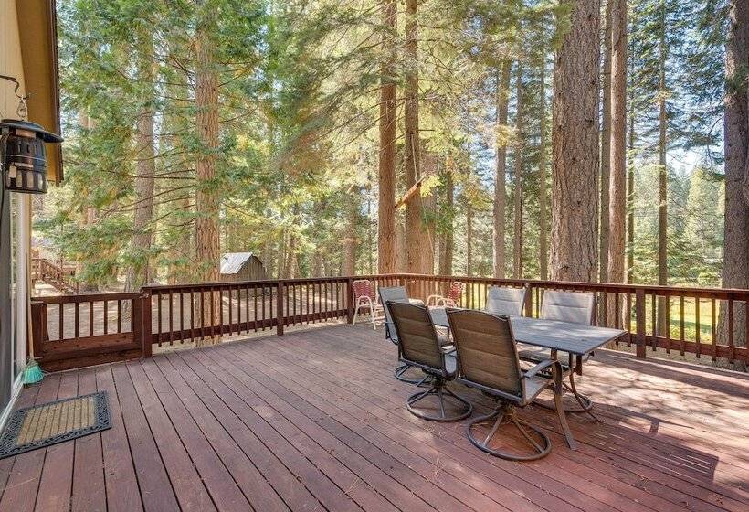 Arnold Cabin W/ Deck: Near White Pines Lake